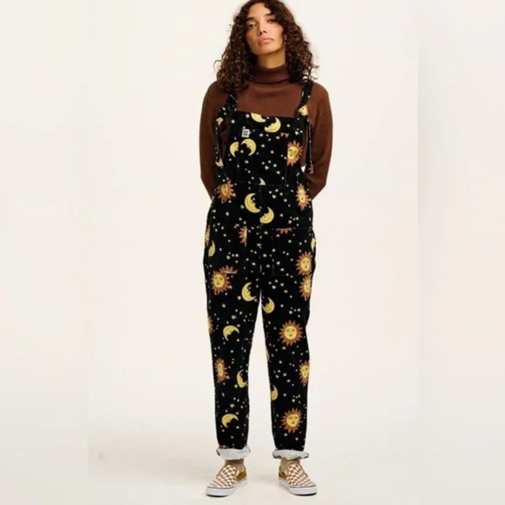 Original - Corduroy
Dungarees in Orion Print - Orion / UK 14 / PETITE